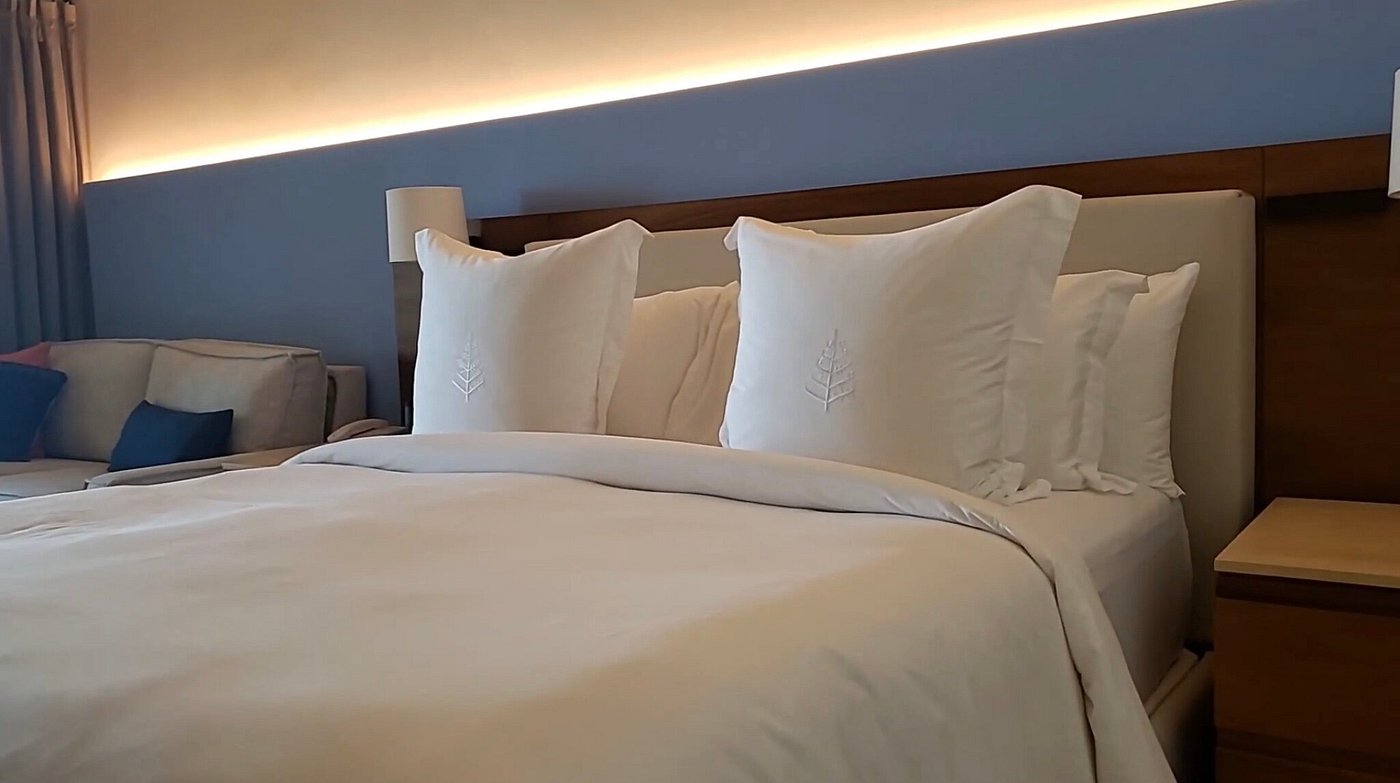 Guest bedroom at Four Seasons Resort Punta Mita