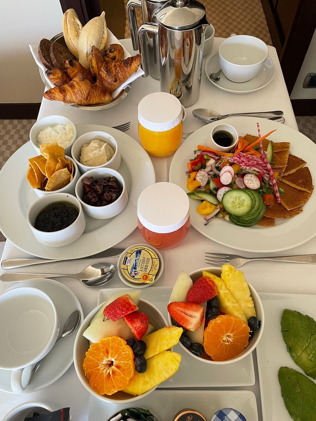 Dining at Hôtel Palais de la Méditerranée – The Unbound Collection by Hyatt