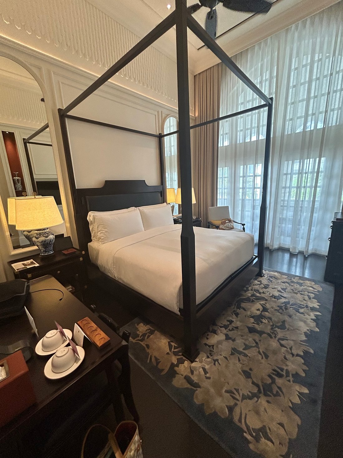 Suite bedroom at Raffles Singapore