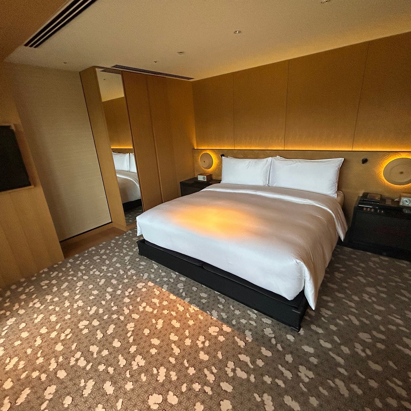 Guest bedroom at The Ritz-Carlton, Kyoto